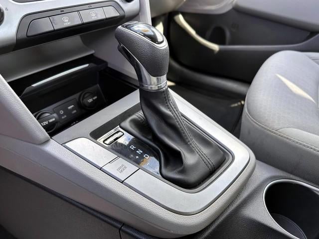2017 Hyundai ELANTRA SE 2.0L Auto PZEV (Ulsan) *Ltd Avail*