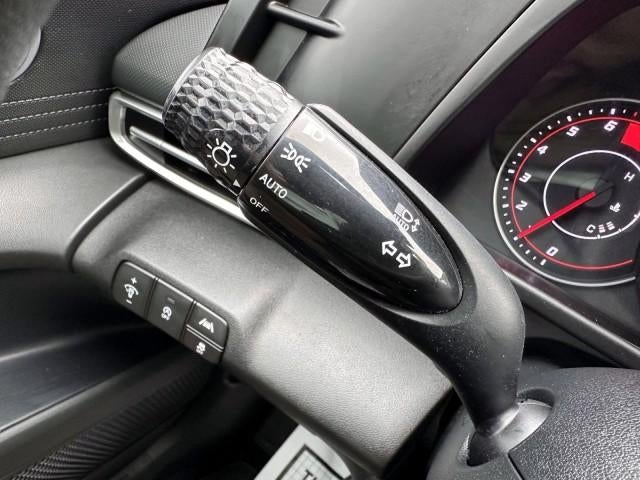 2023 Hyundai ELANTRA SE IVT