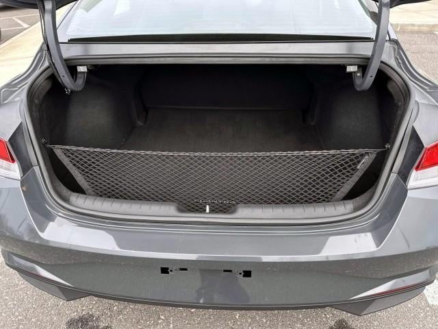 2023 Hyundai ELANTRA SE IVT