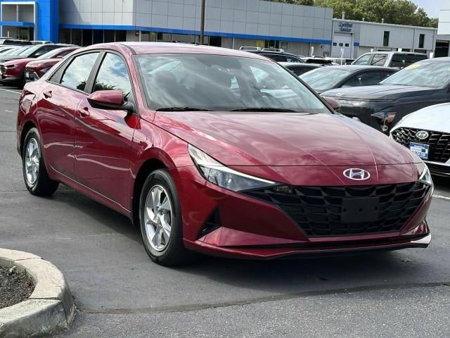 2023 Hyundai ELANTRA SE IVT