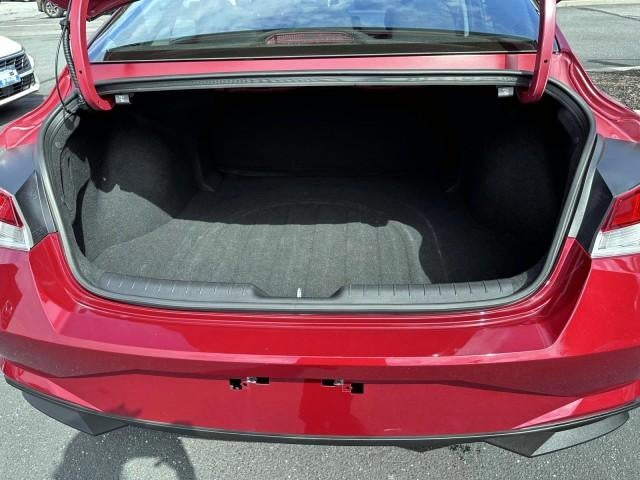 2023 Hyundai ELANTRA SE IVT