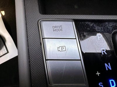 2023 Hyundai ELANTRA SE IVT