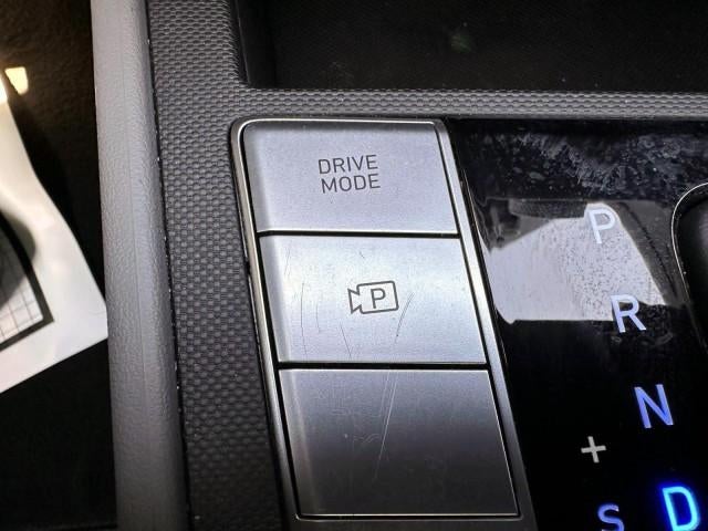 2023 Hyundai ELANTRA SE IVT