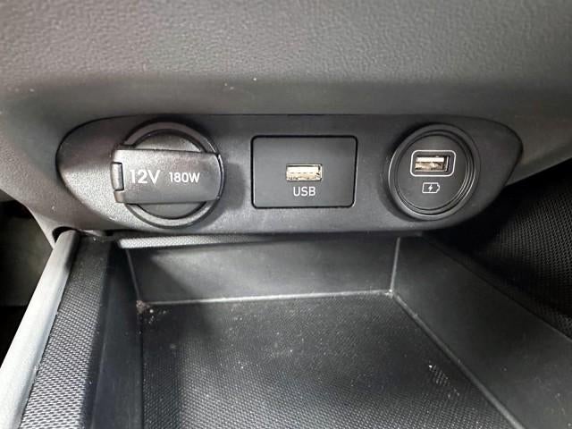 2023 Hyundai ELANTRA SE IVT