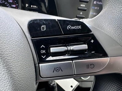 2023 Hyundai ELANTRA SE IVT