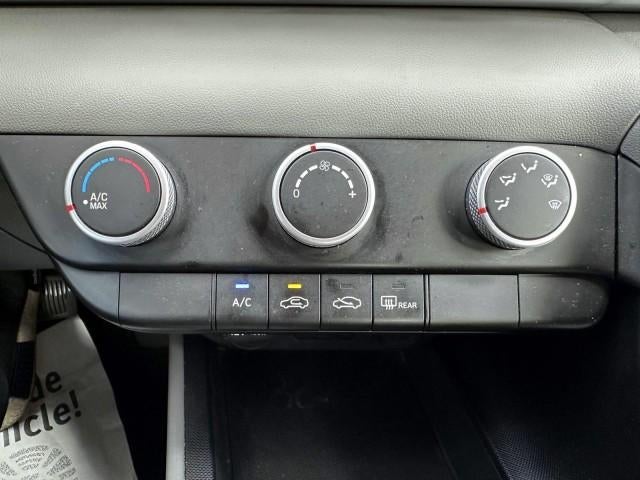 2023 Hyundai ELANTRA SE IVT