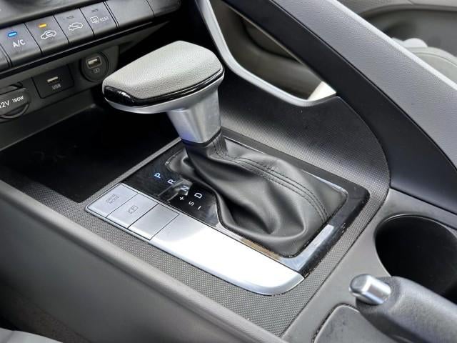 2023 Hyundai ELANTRA SE IVT