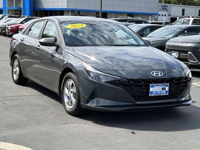 2023 Hyundai ELANTRA SE IVT