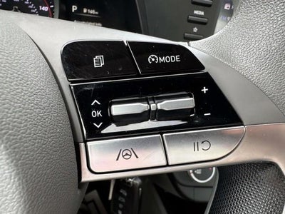 2023 Hyundai ELANTRA SE IVT