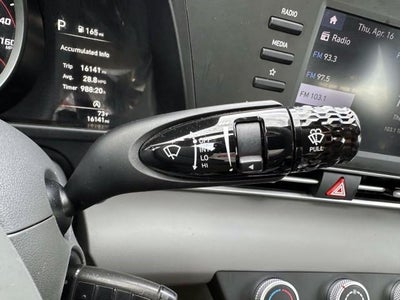 2023 Hyundai ELANTRA SE IVT