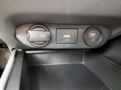 2023 Hyundai ELANTRA SE IVT