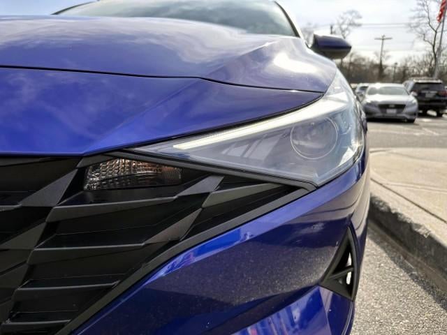 2023 Hyundai ELANTRA SE IVT