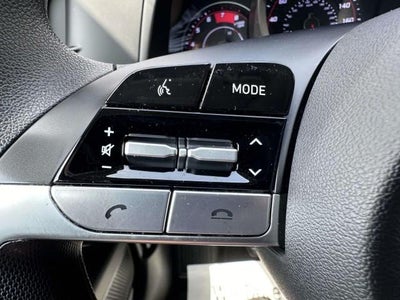 2023 Hyundai ELANTRA SE IVT