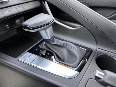 2023 Hyundai ELANTRA SE IVT
