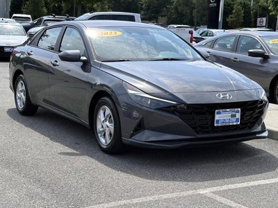 2023 Hyundai ELANTRA SE IVT