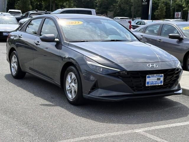 2023 Hyundai ELANTRA SE IVT