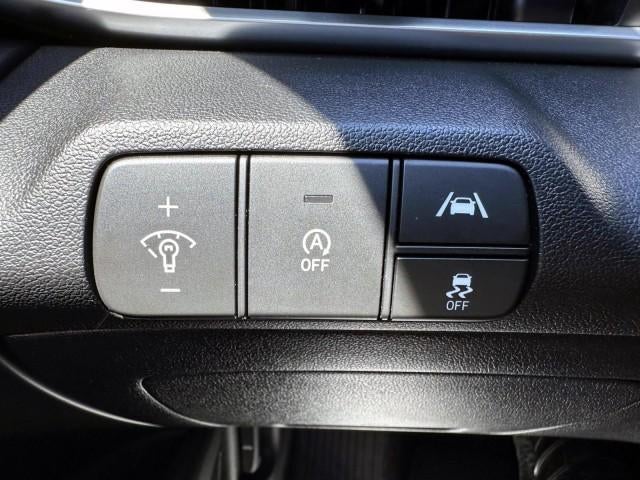 2023 Hyundai ELANTRA SE IVT