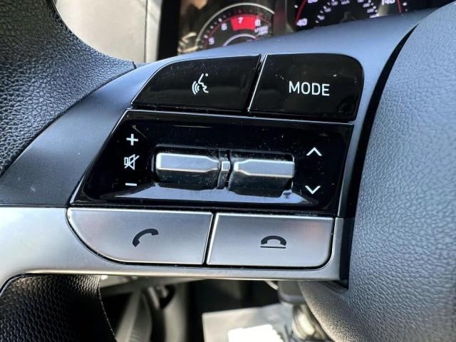 2023 Hyundai ELANTRA SE IVT