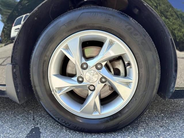 2023 Hyundai ELANTRA SE IVT