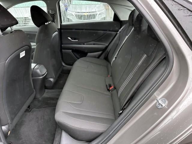 2023 Hyundai ELANTRA SEL IVT