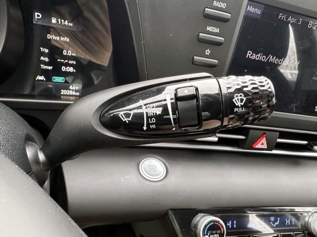 2023 Hyundai ELANTRA SEL IVT