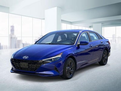 2023 Hyundai ELANTRA SEL IVT