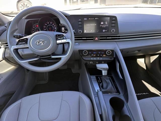 2023 Hyundai ELANTRA SEL IVT