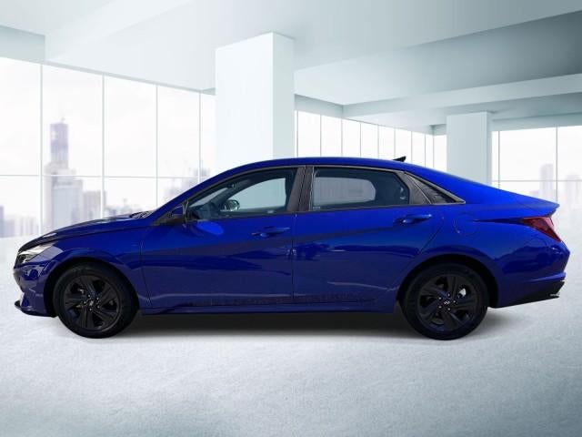 2023 Hyundai ELANTRA SEL IVT