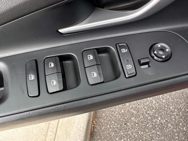 2023 Hyundai ELANTRA SEL IVT