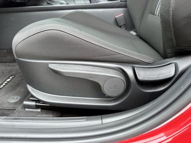 2023 Hyundai ELANTRA SEL IVT