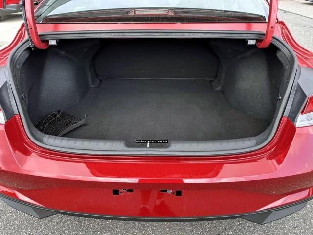 2023 Hyundai ELANTRA SEL IVT