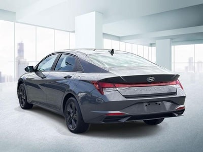 2023 Hyundai ELANTRA SEL IVT