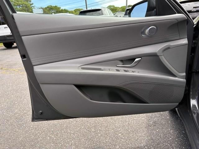 2023 Hyundai ELANTRA SEL IVT