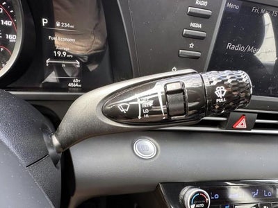 2023 Hyundai ELANTRA SEL IVT