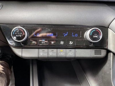 2023 Hyundai ELANTRA SEL IVT