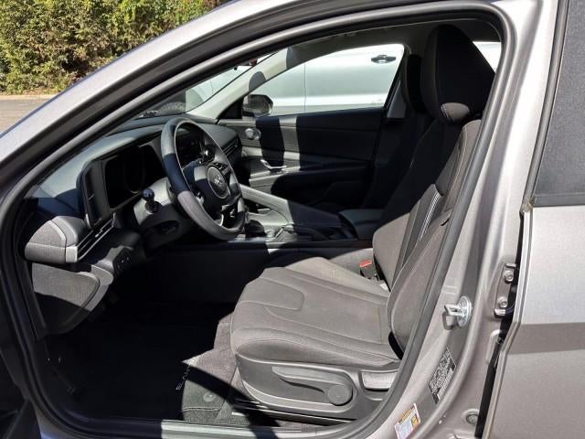 2023 Hyundai ELANTRA SEL IVT