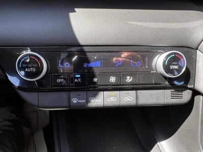 2023 Hyundai ELANTRA SEL IVT