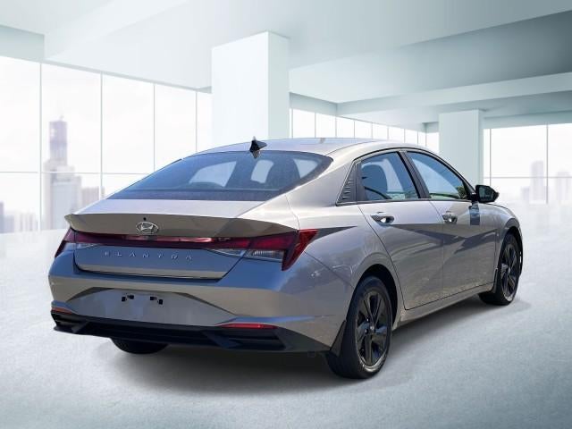 2023 Hyundai ELANTRA SEL IVT
