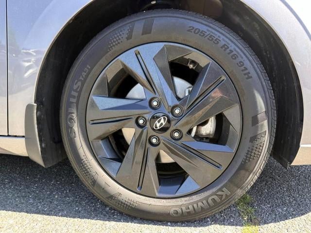 2023 Hyundai ELANTRA SEL IVT