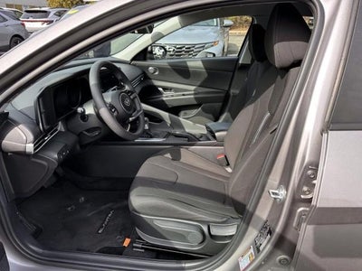 2023 Hyundai ELANTRA SEL IVT