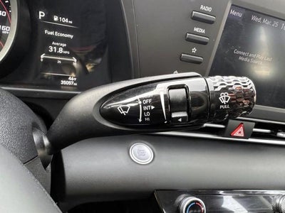 2023 Hyundai ELANTRA SEL IVT