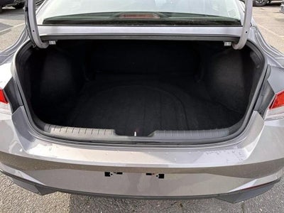 2023 Hyundai ELANTRA SEL IVT