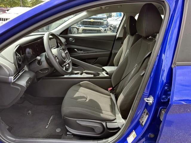 2024 Hyundai ELANTRA SEL IVT