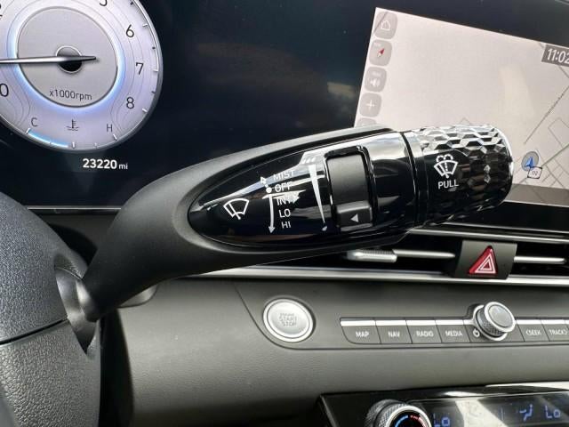 2024 Hyundai ELANTRA SEL IVT
