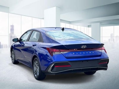 2024 Hyundai ELANTRA SEL IVT