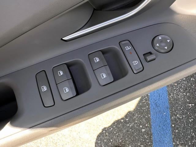 2025 Hyundai ELANTRA SEL Sport IVT