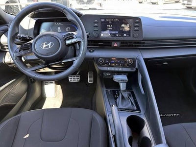 2025 Hyundai ELANTRA SEL Sport IVT
