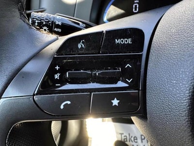2025 Hyundai ELANTRA SEL Sport IVT