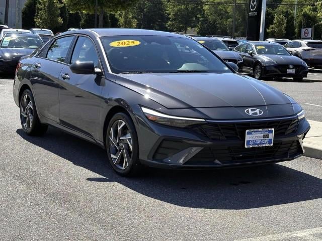 2025 Hyundai ELANTRA SEL Sport IVT