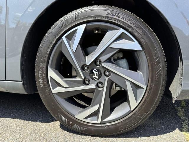 2025 Hyundai ELANTRA SEL Sport IVT